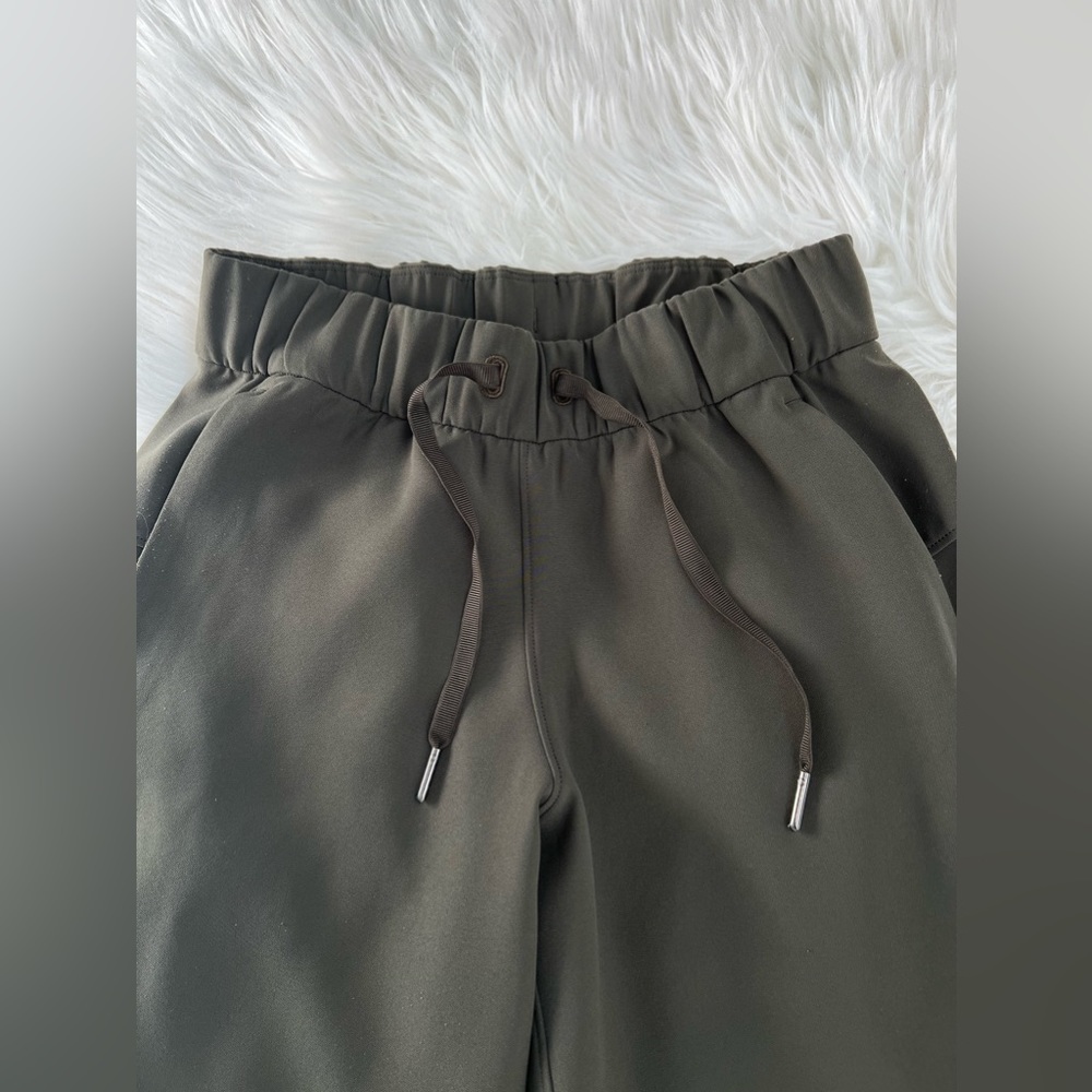 Lululemon Joggers - Picture 4 of 5